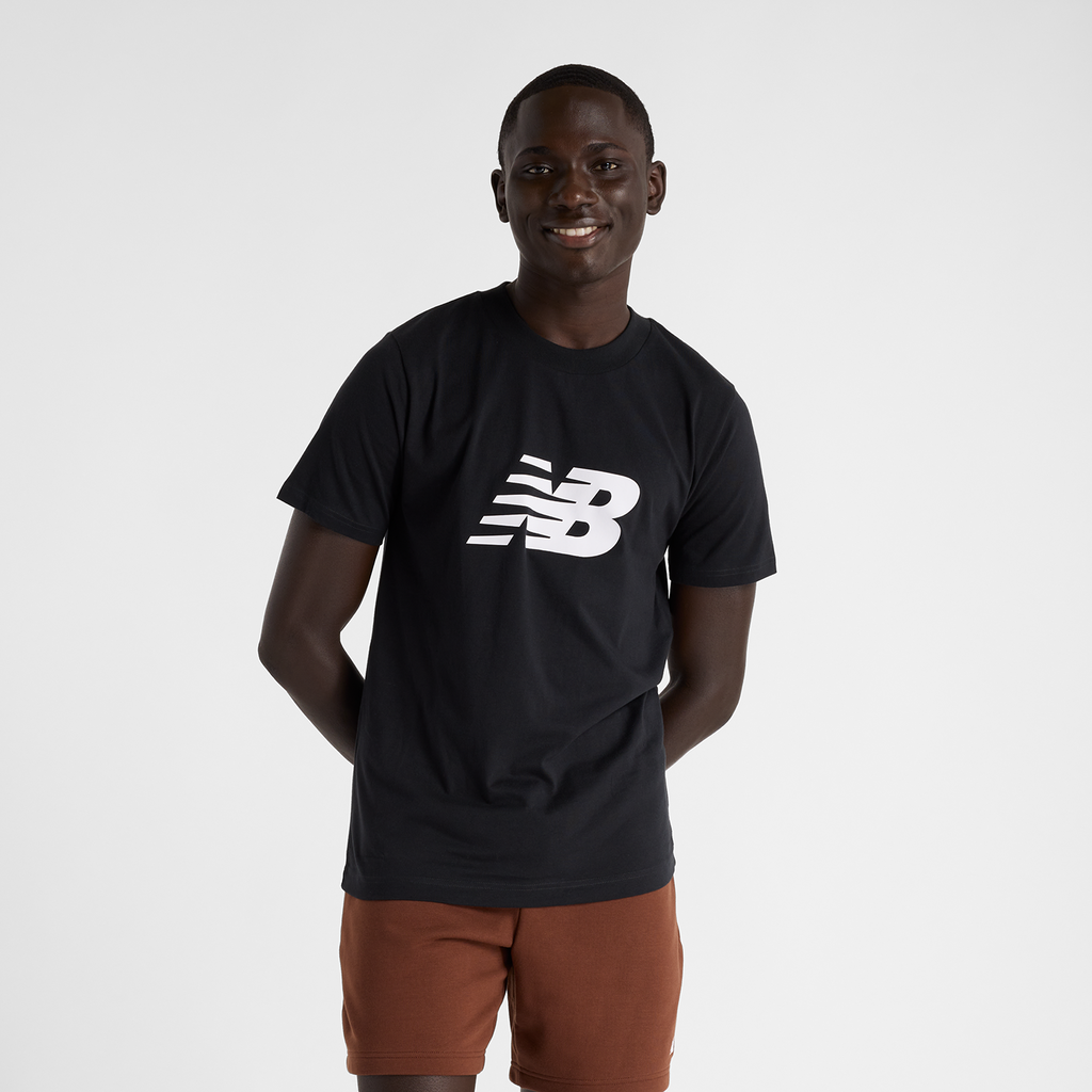 New Balance Sport Jersey Logo T-Shirt in SCHWARZ