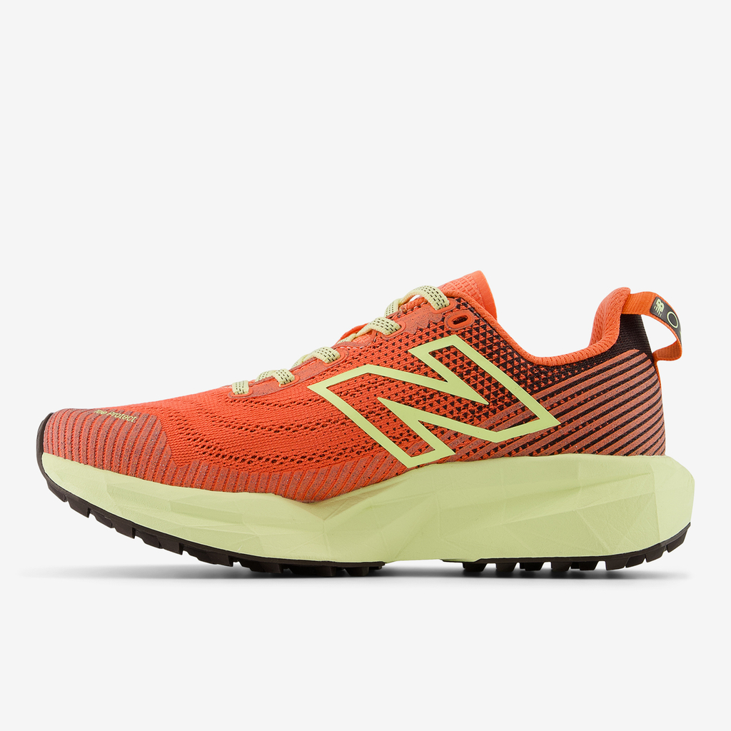 New Balance W Venym v1 Trailrunningschuhe in ROT