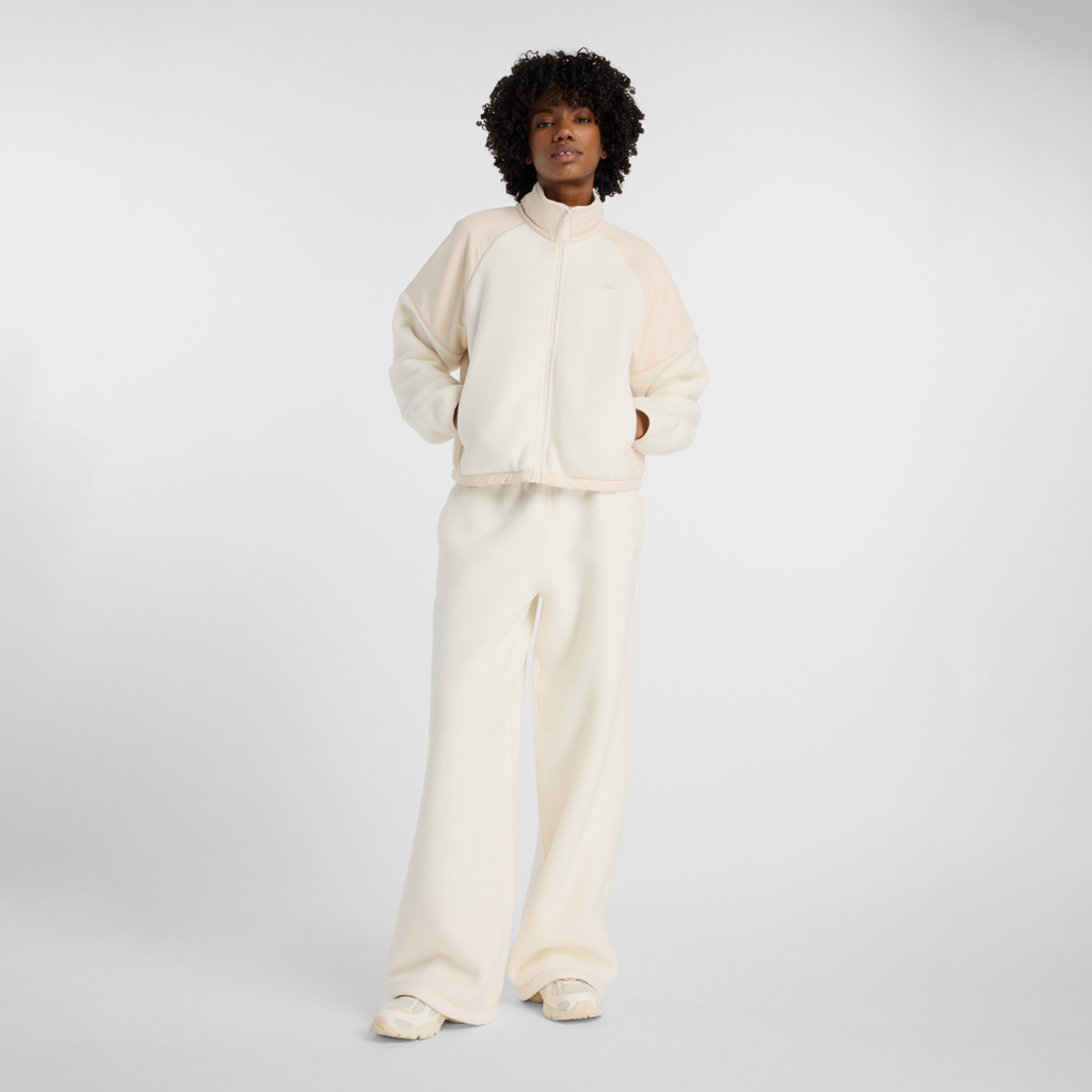 New Balance W High Pile Fleece Jacket in GRAU