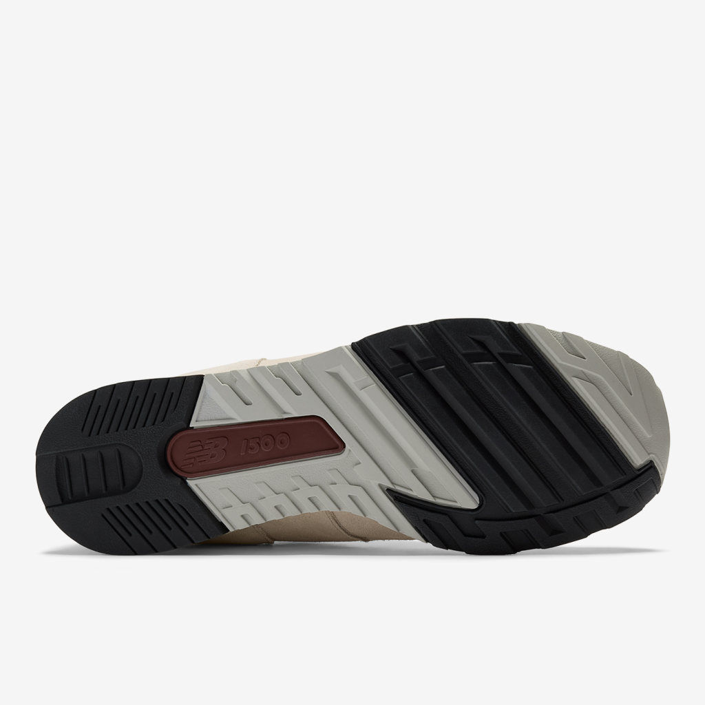 New Balance M 1500 Made in UK Elevated Essentials Freizeitschuhe in GRAU