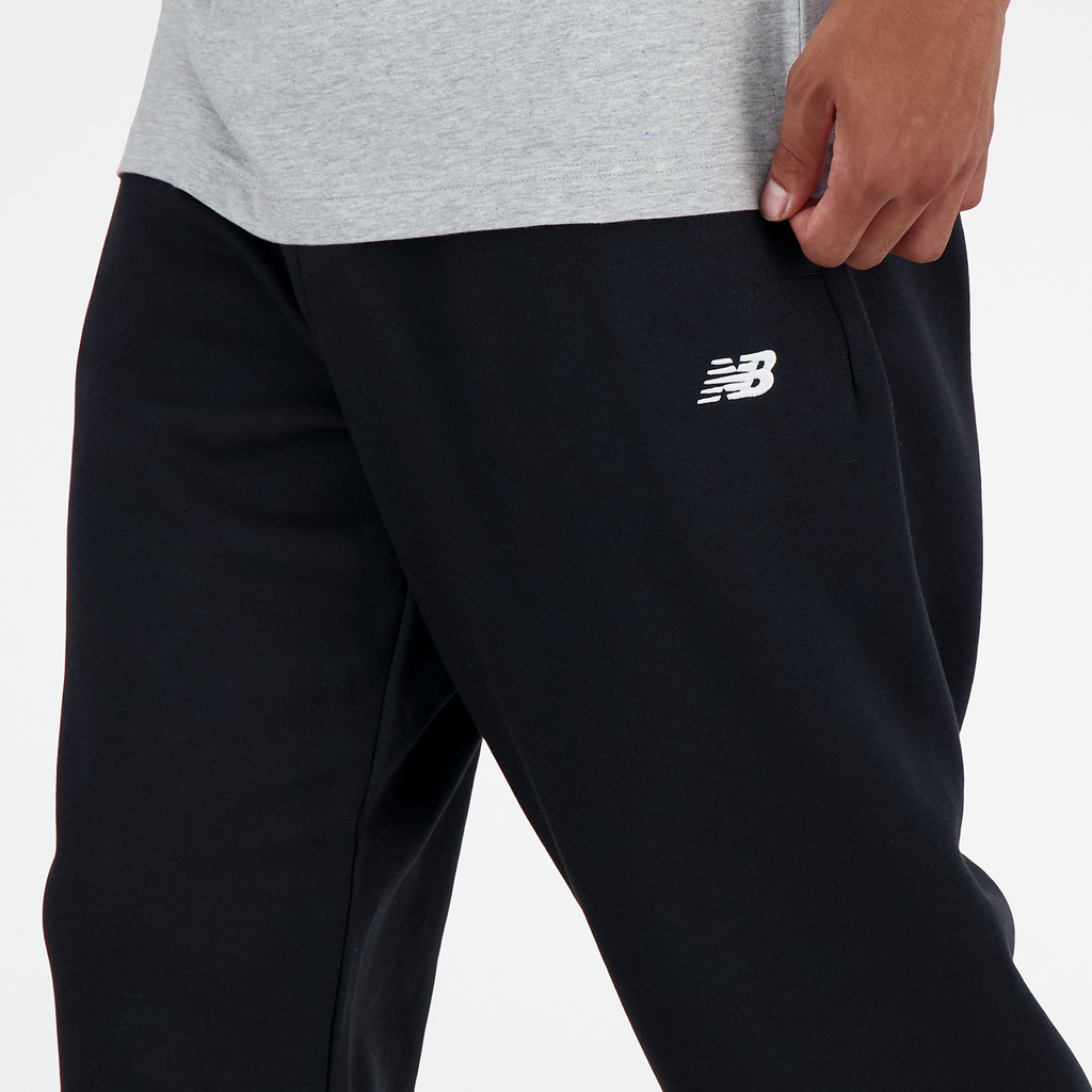 New Balance New Balance Fleece Jogger in SCHWARZ