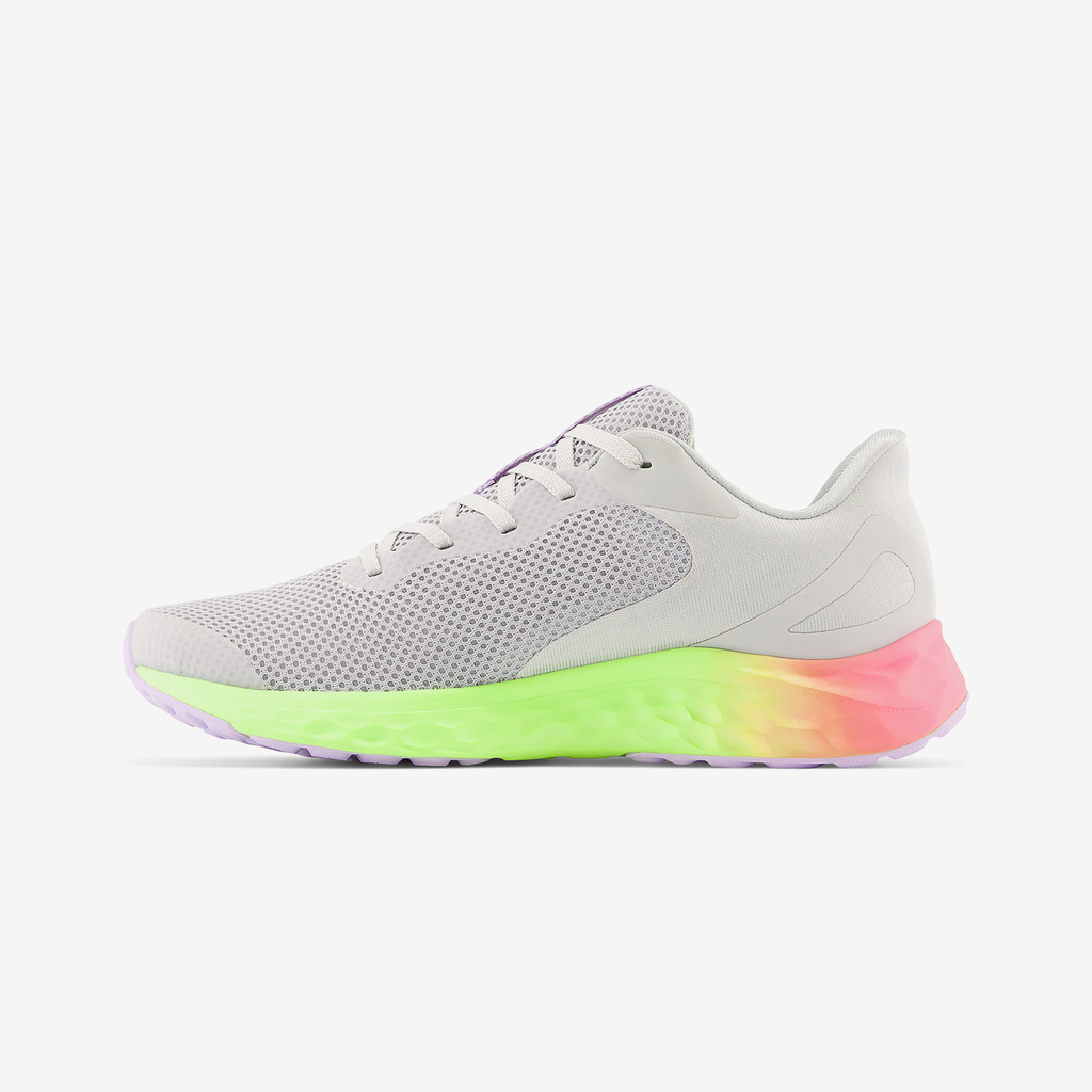 New Balance Arishi v4 Lace Laufschuhe in MEHRFARBIG