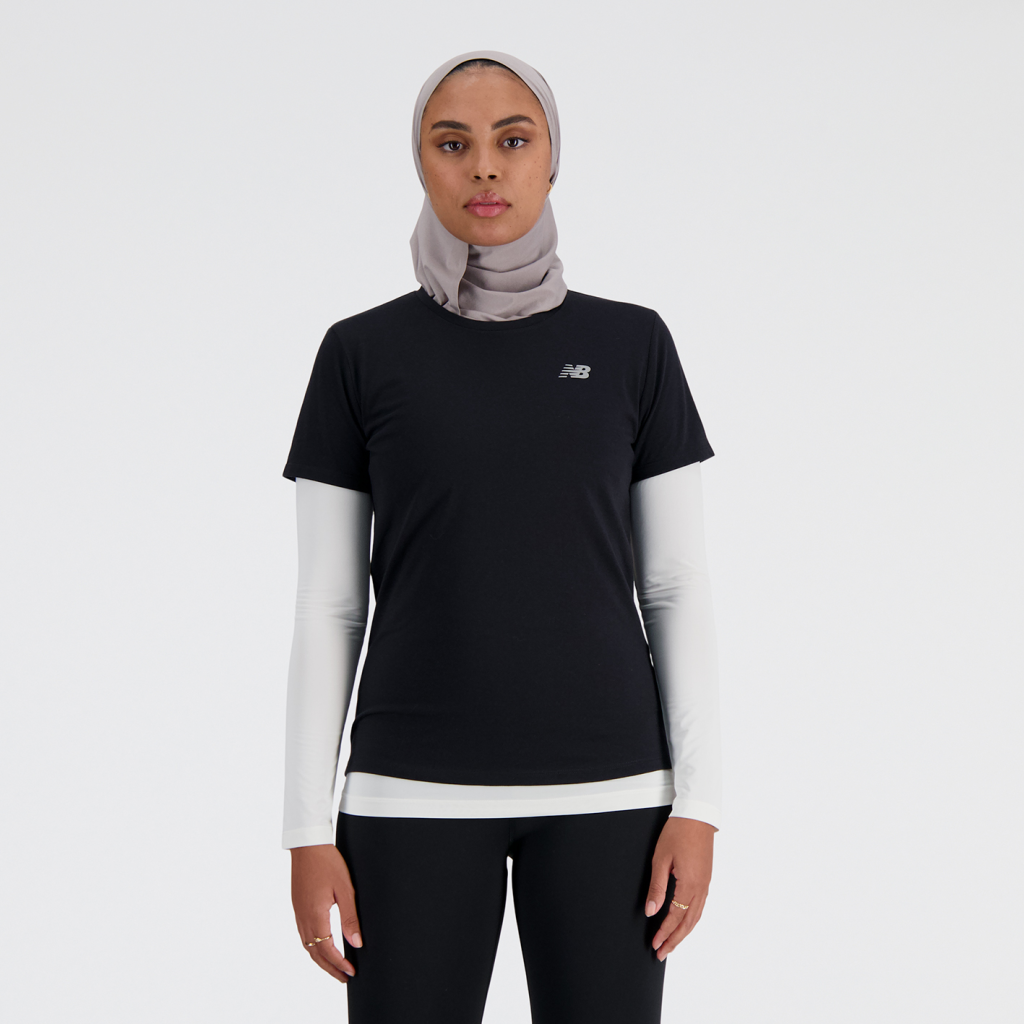 New Balance W Sport Essentials Heathertech T-Shirt in SCHWARZ