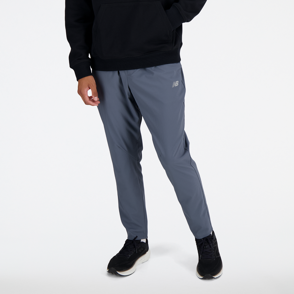 New Balance AC Tapered Pant 29" in GRAU