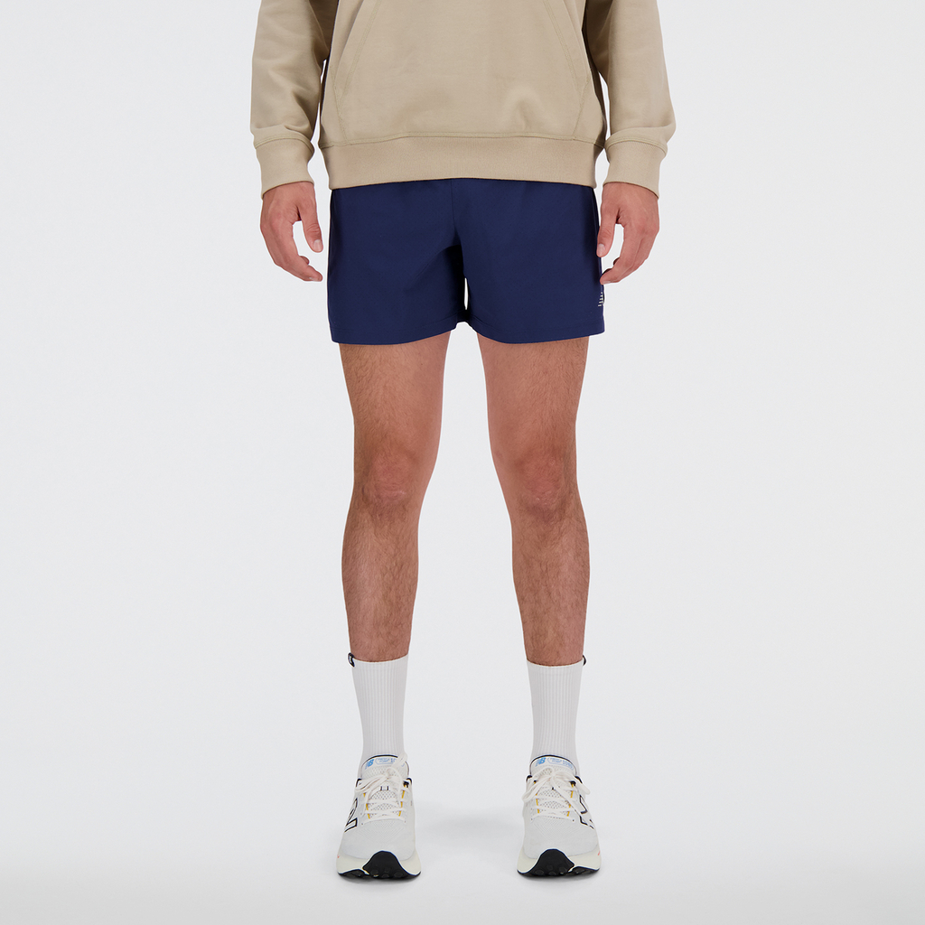 New Balance RC Seamless Short 5 Inch in BLAU