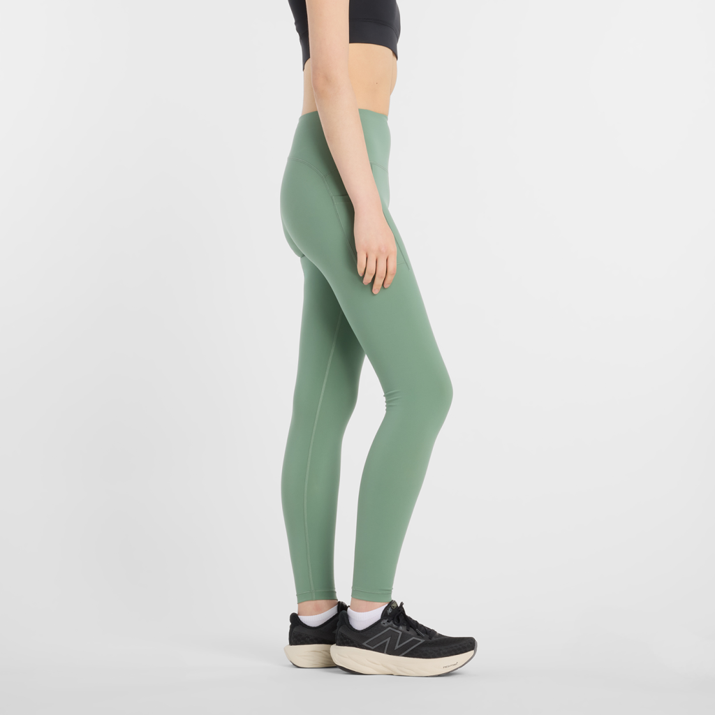 New Balance W NB Sleek Pocket High Rise Legging 27" in GRÜN