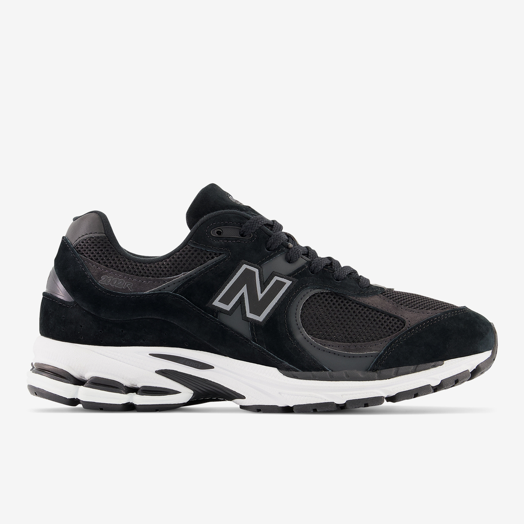New Balance U 2002R Core Freizeitschuhe in SCHWARZ