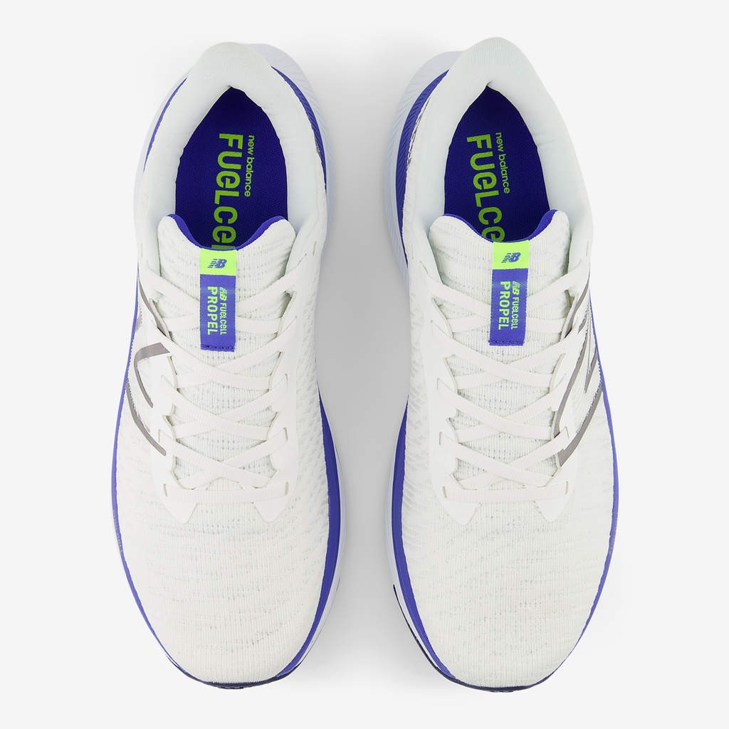 New Balance M Propel v4 Laufschuhe in WEISS