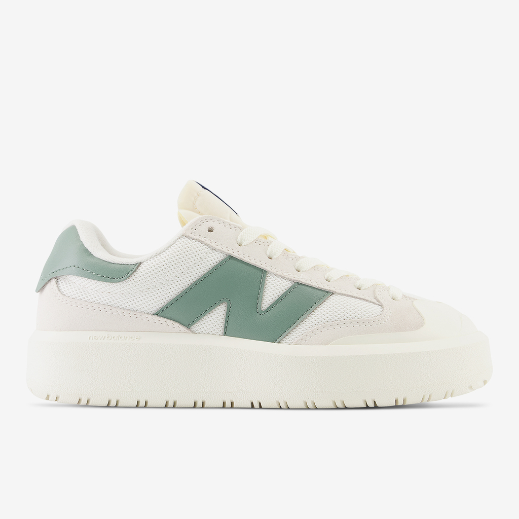 New Balance U 302 Seasonal Freizeitschuhe in WEISS