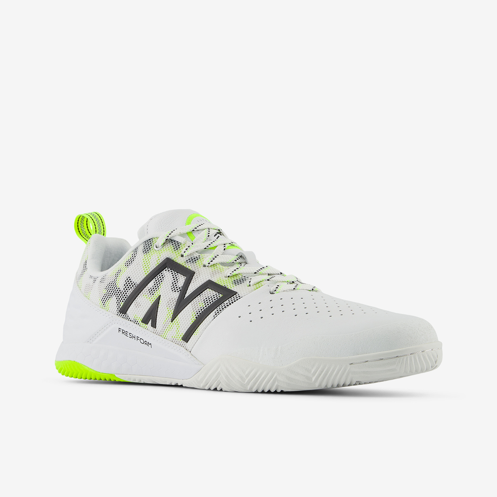 New Balance M Audazo Command IN Colorful Indoorschuhe in WEISS