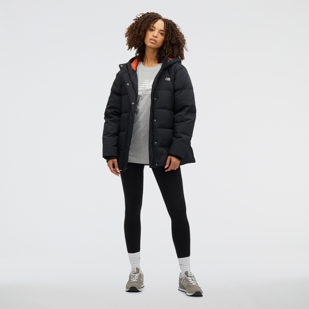 New Balance W NBX Soft Alpine Icon Down Jacket in SCHWARZ