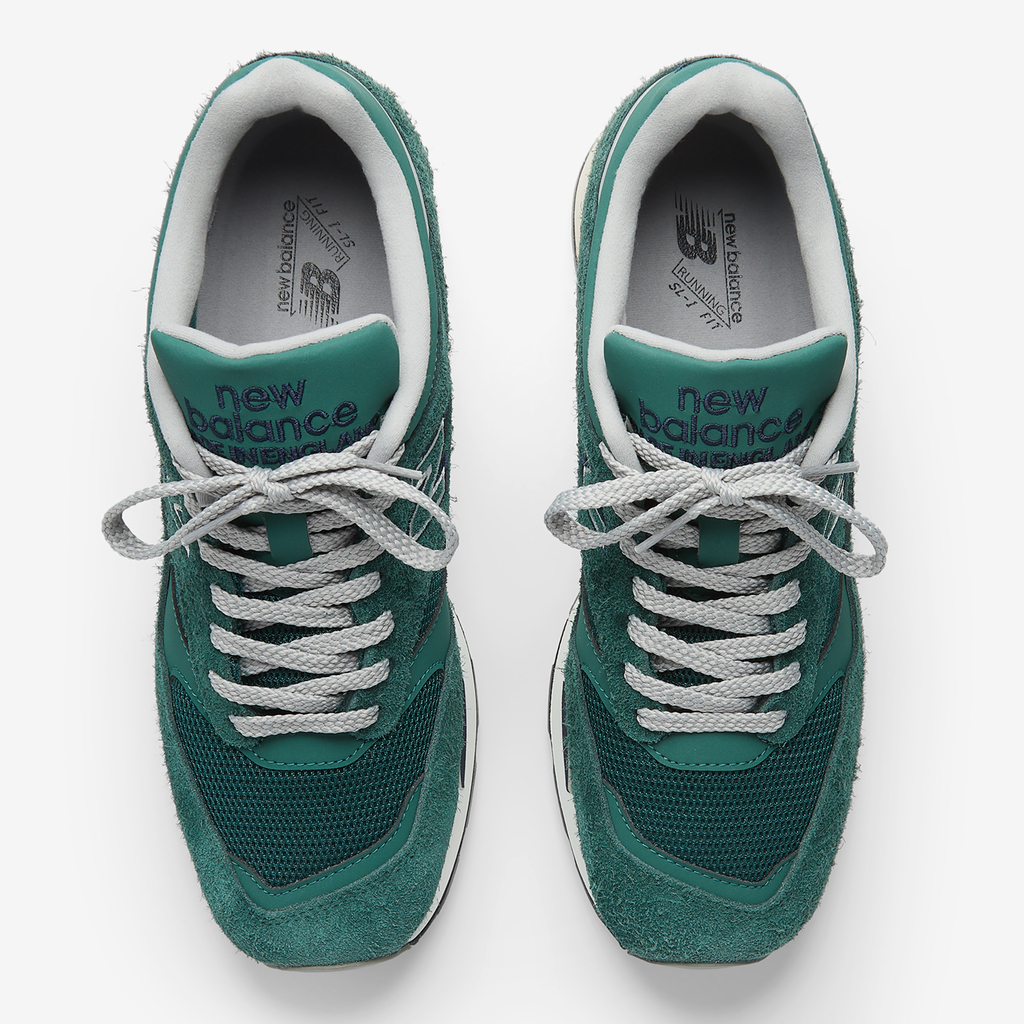 New Balance M 1500 Made in UK Freizeitschuhe in GRÜN