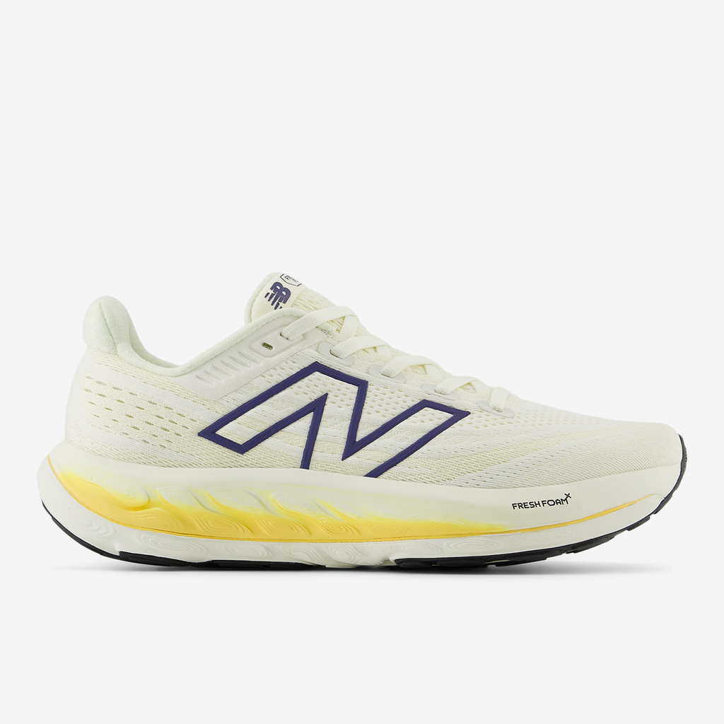 New Balance W Vongo v6 Laufschuhe in BEIGE