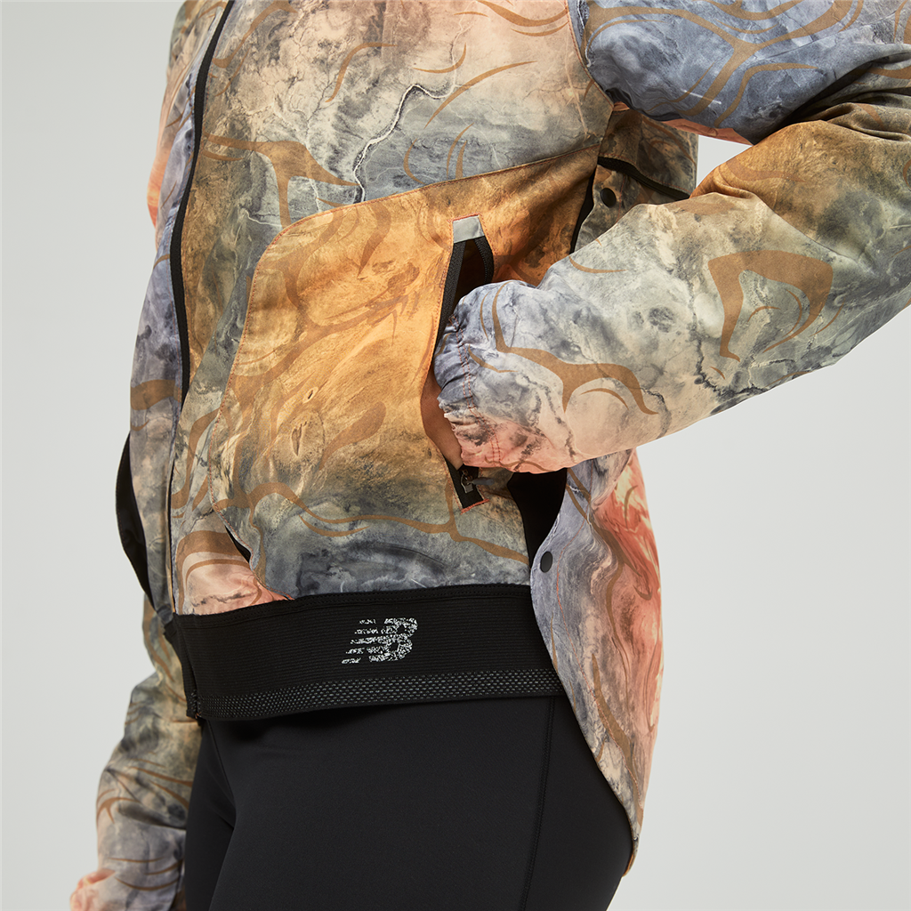 New Balance W PMV Kimbia Jacket in MEHRFARBIG