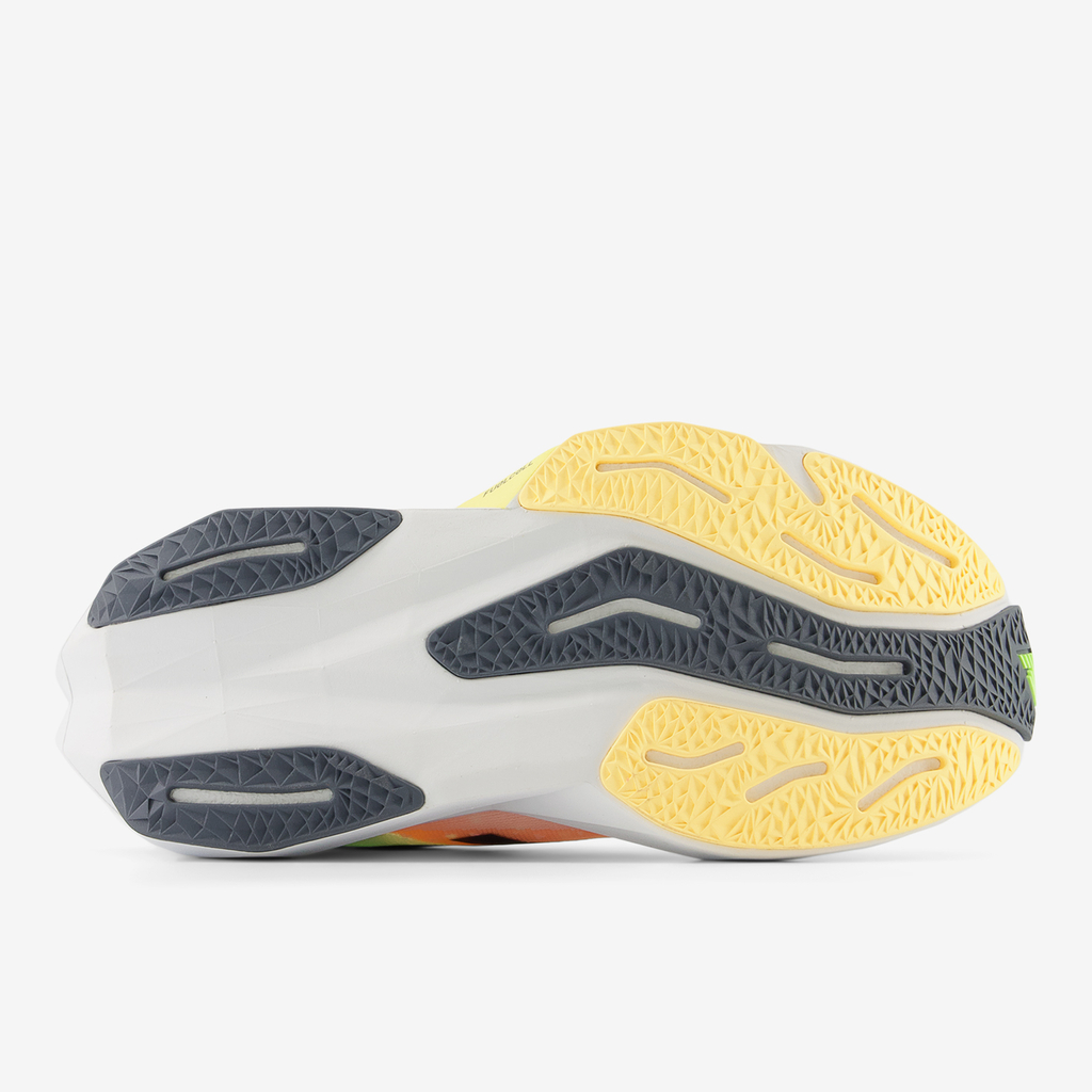 New Balance W Rebel v4 Laufschuhe in WEISS