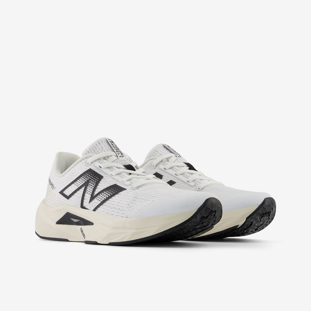 New Balance G Propel v5 Laufschuhe in WEISS