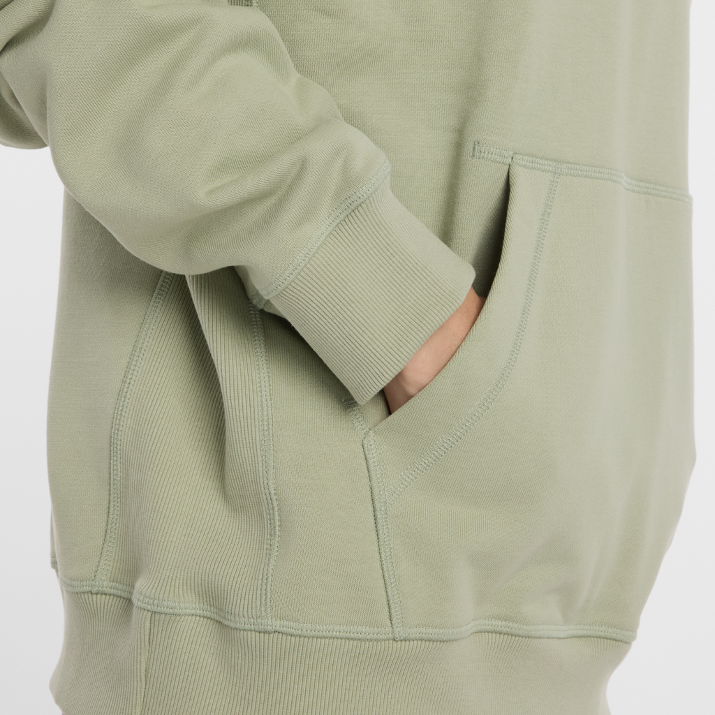 New Balance Athletics French Terry Logo Hoodie in GRÜN