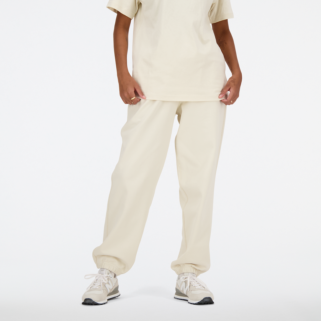 New Balance W NB Athletics French Terry Jogger in BEIGE