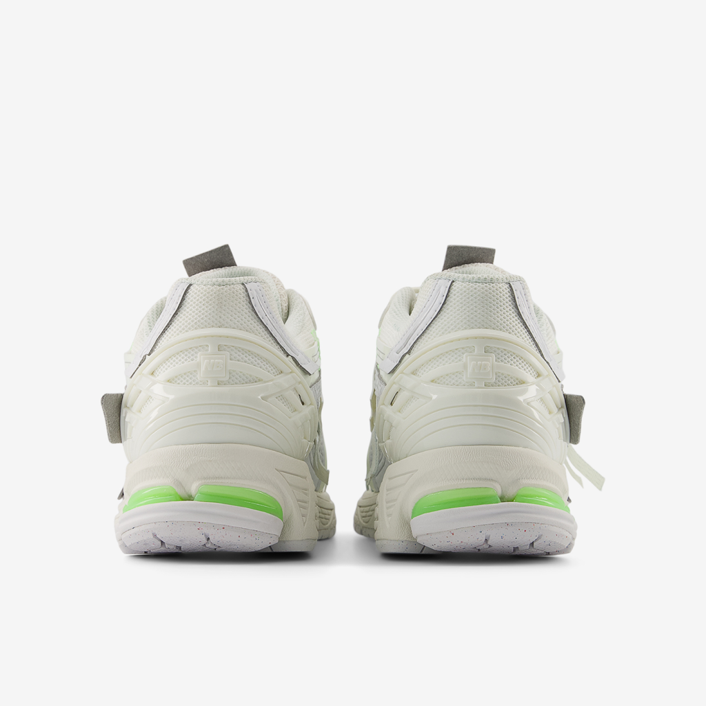 New Balance U 1906 Deconstructed Freizeitschuhe in WEISS