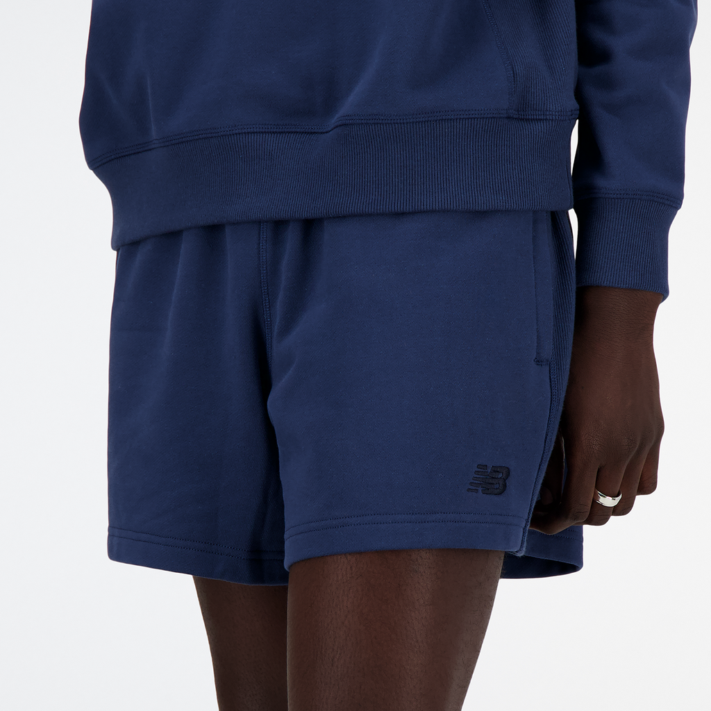 New Balance NB Athletics French Terry Short 5 Inch in BLAU
