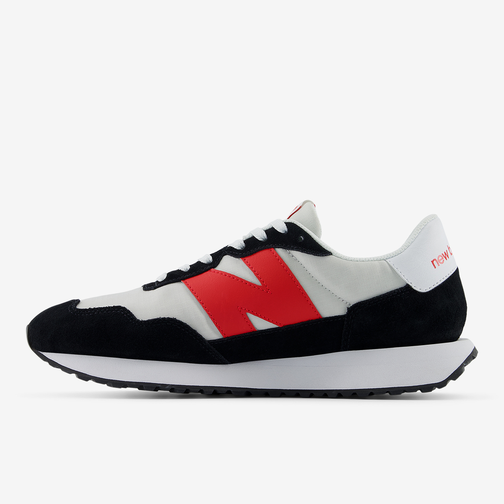 New Balance M 237 Spring Essentials Freizeitschuhe in SCHWARZ