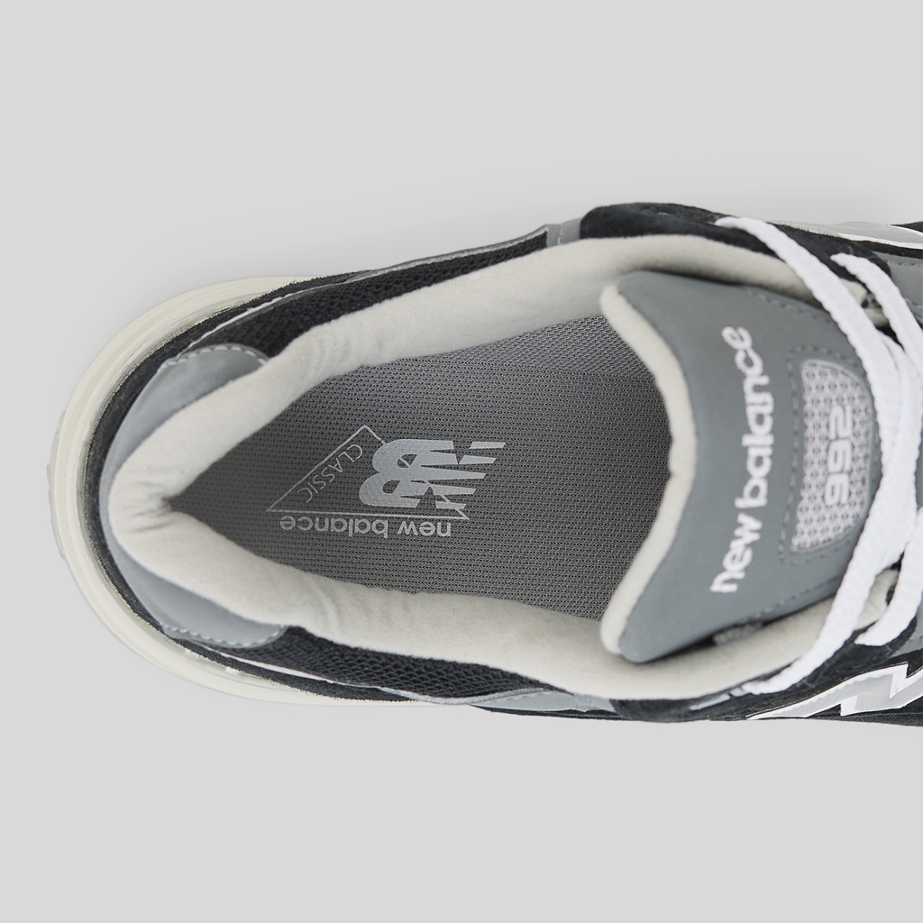 New Balance U 992 Made in USA Core Freizeitschuhe in SCHWARZ