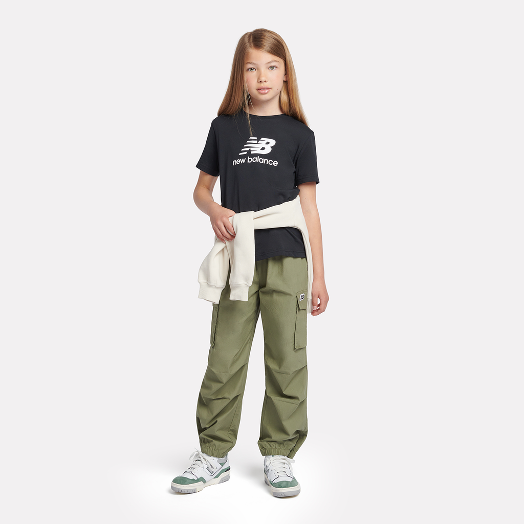 New Balance G NB Premium Cargo Pant in GRÜN