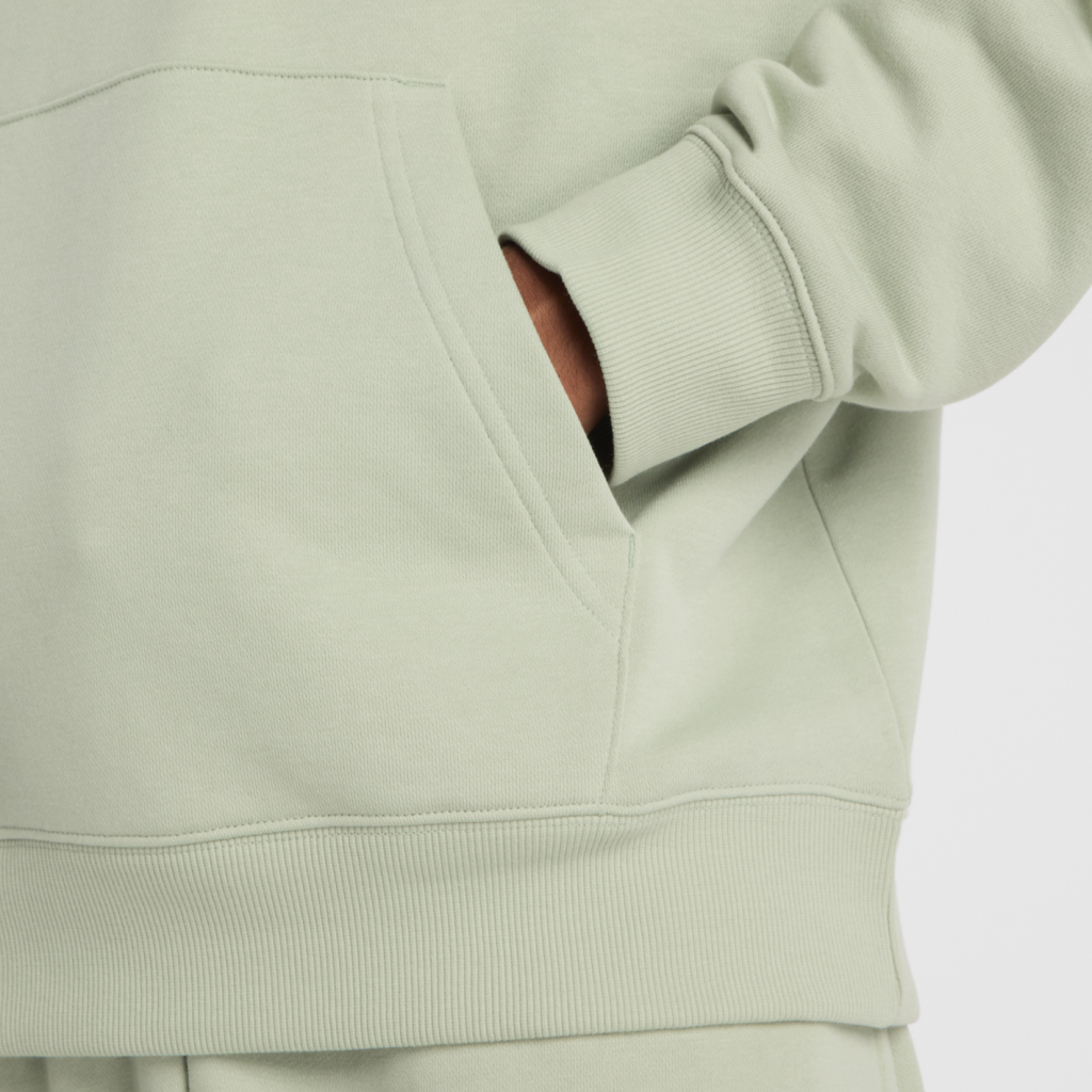 New Balance Sport Essentials Small Logo French Terry Hoodie in GRÜN