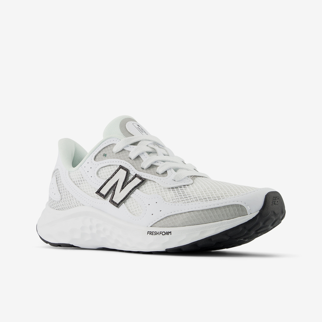 New Balance W Arishi v4 Laufschuhe in WEISS