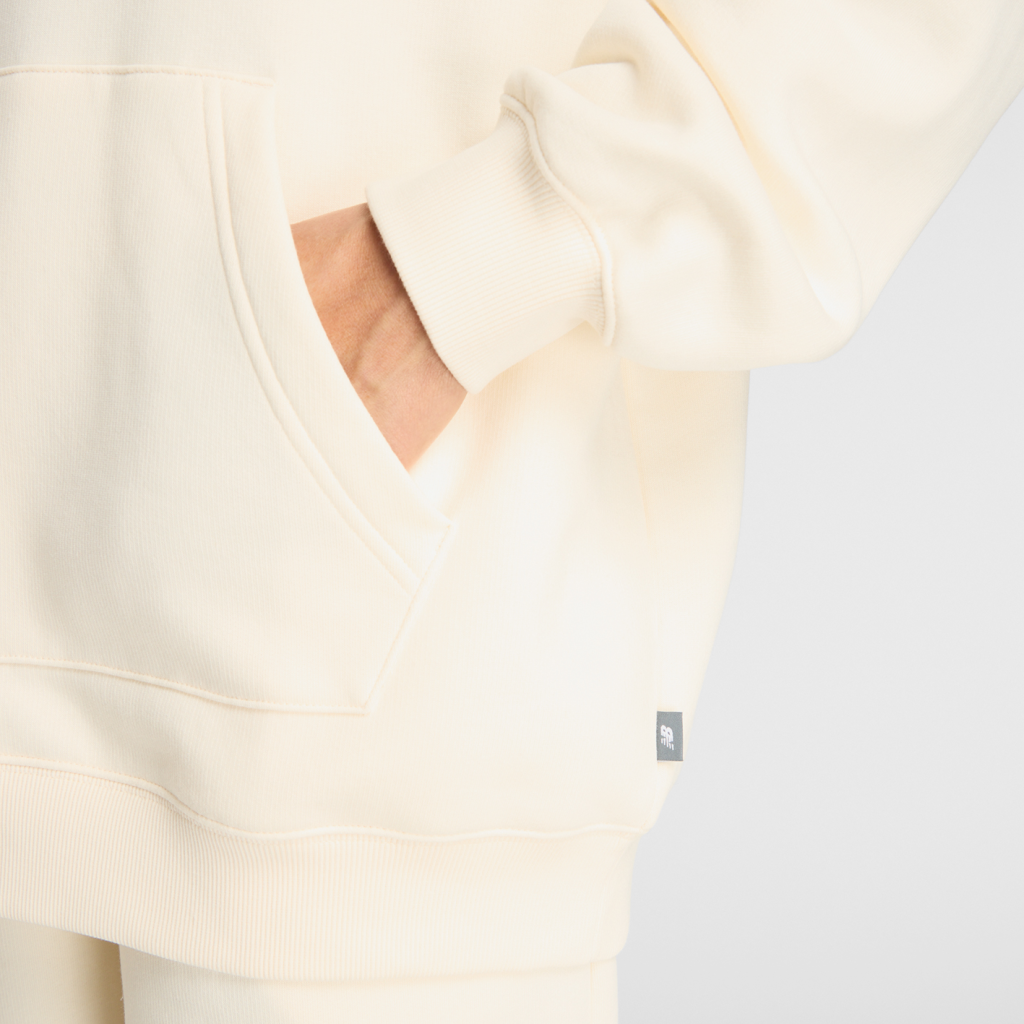 New Balance W Linear Heritage Fleece Long Hoodie in GRAU