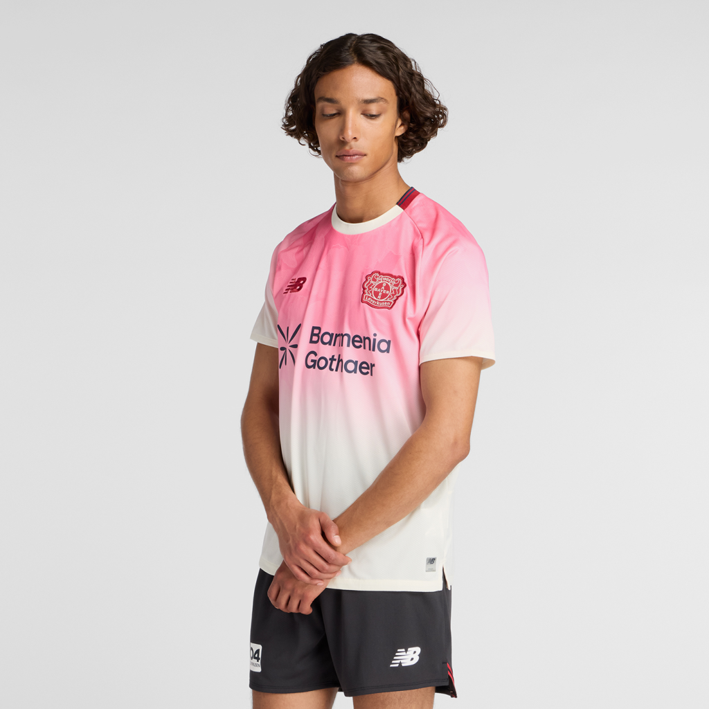 New Balance Bayer 04 Leverkusen Away SS Jersey 25/26 in MEHRFARBIG