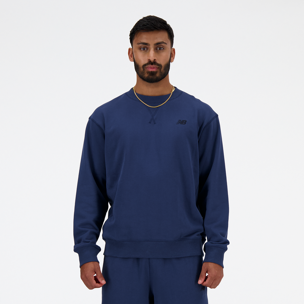 New Balance NB Athletics French Terry Crew in BLAU