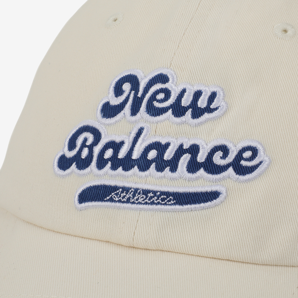New Balance 6 Panel Women's Athletics Legacy Hat in GRAU