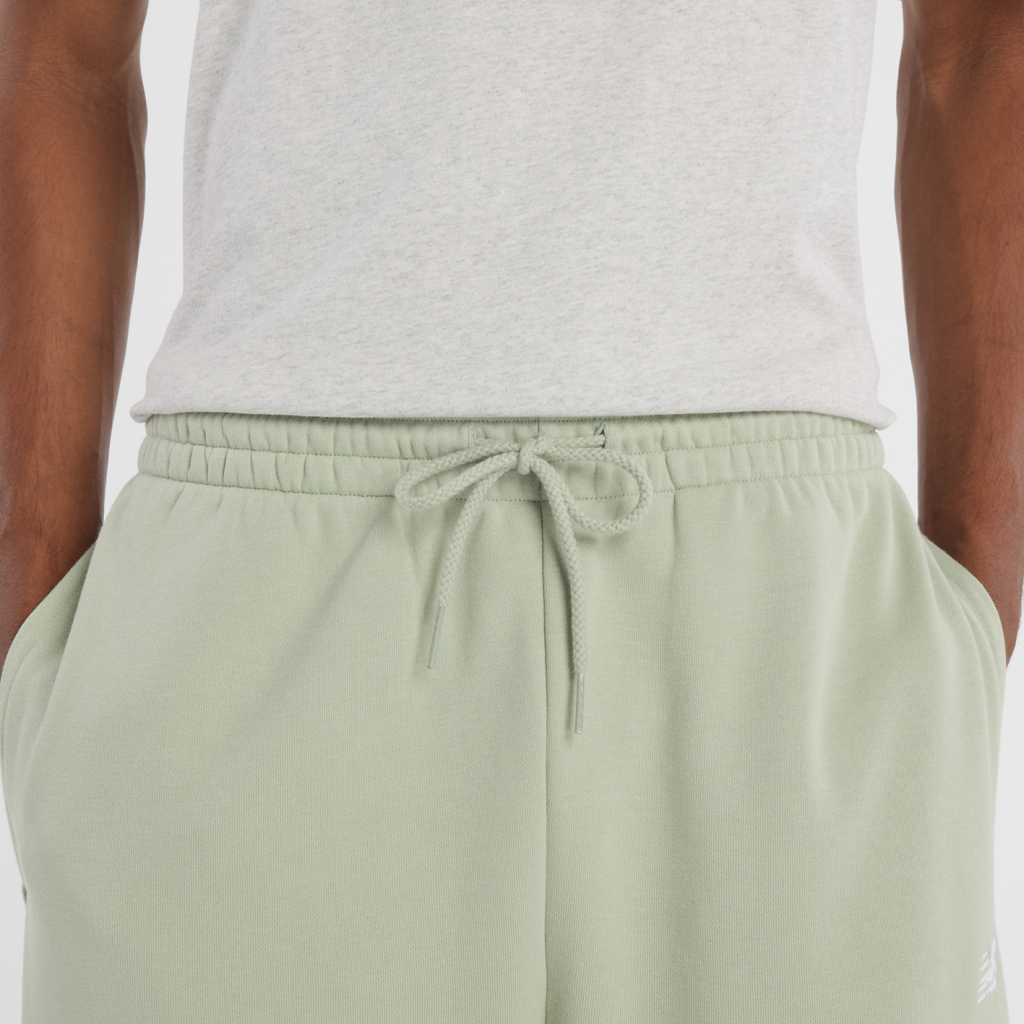 New Balance Sport Essentials French Terry Jogger in GRÜN