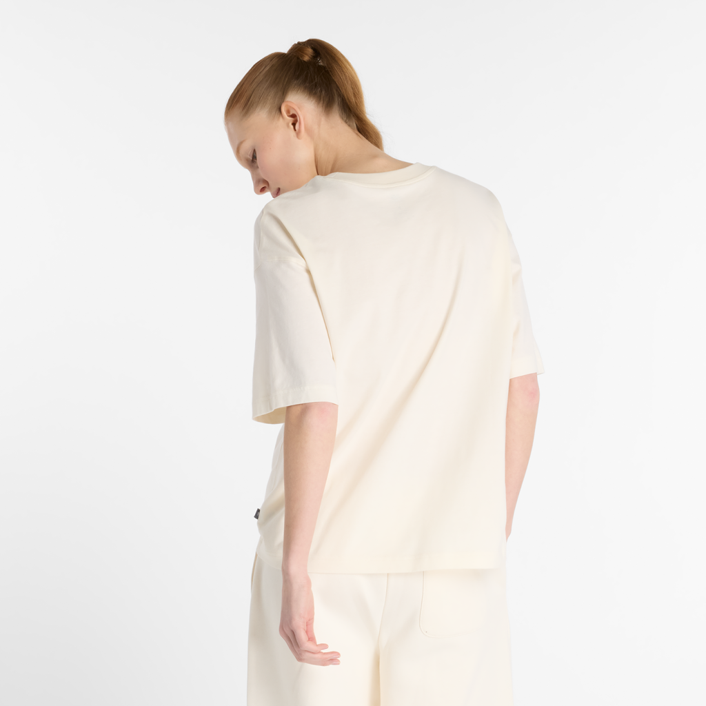 New Balance W Linear Heritage Oversized T-Shirt in GRAU