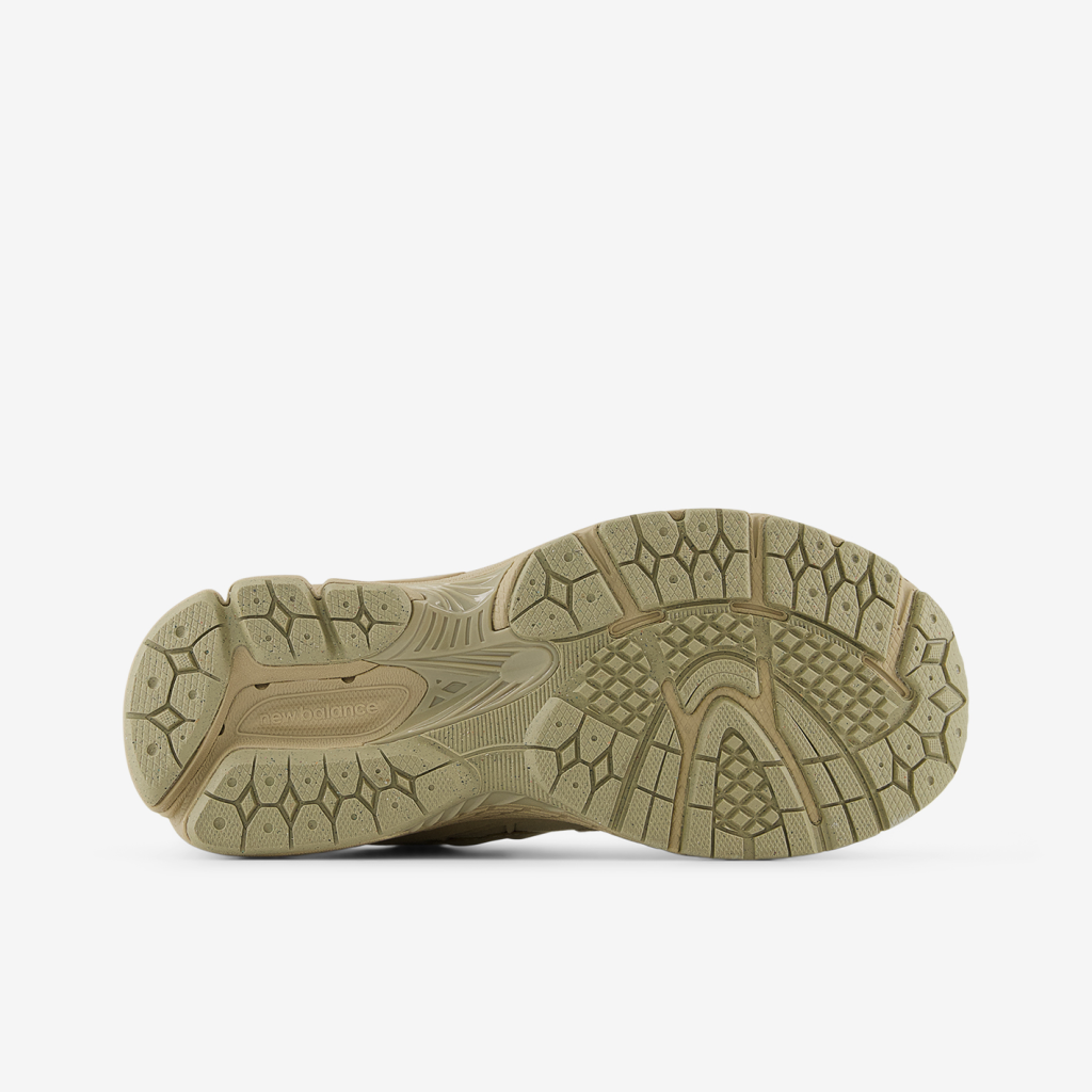 New Balance G 2002 Freizeitschuhe in BRAUN