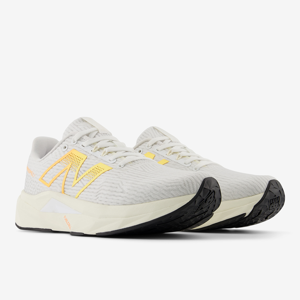 New Balance W Propel v5 Laufschuhe in WEISS