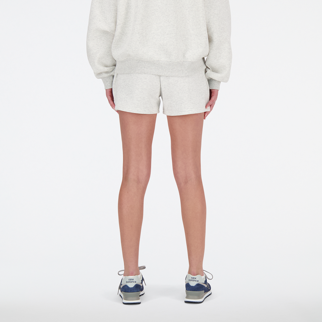 New Balance W Sport Essentials French Terry Short in GRAU