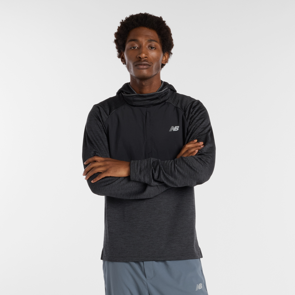 New Balance Heat Grid Balaclava Hoodie in SCHWARZ