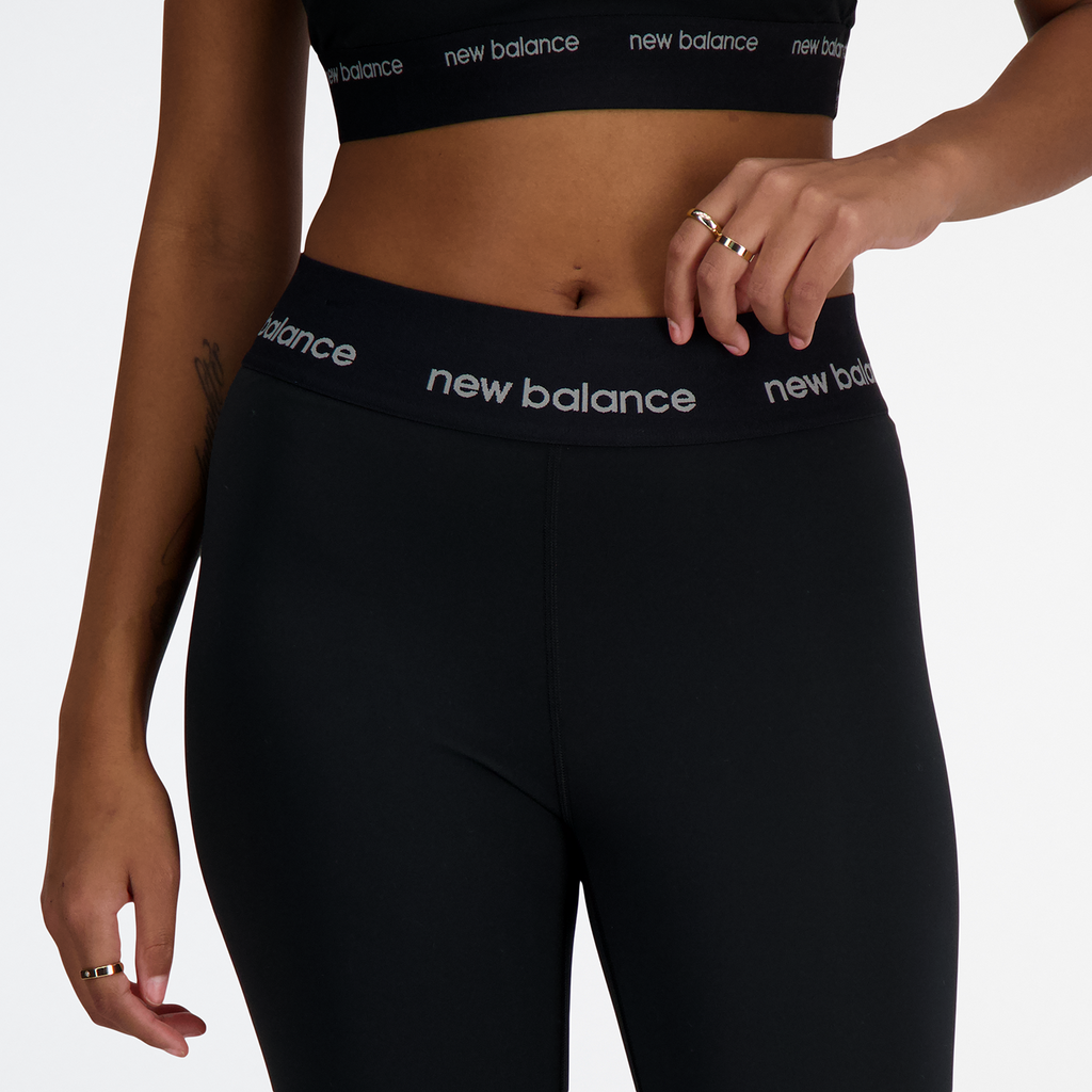 New Balance W Sleek 25 Inch High Rise Legging in SCHWARZ