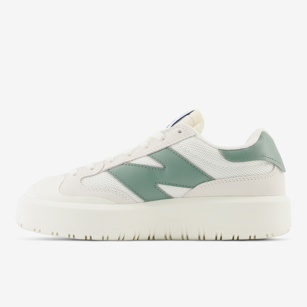 New Balance U 302 Seasonal Freizeitschuhe in WEISS