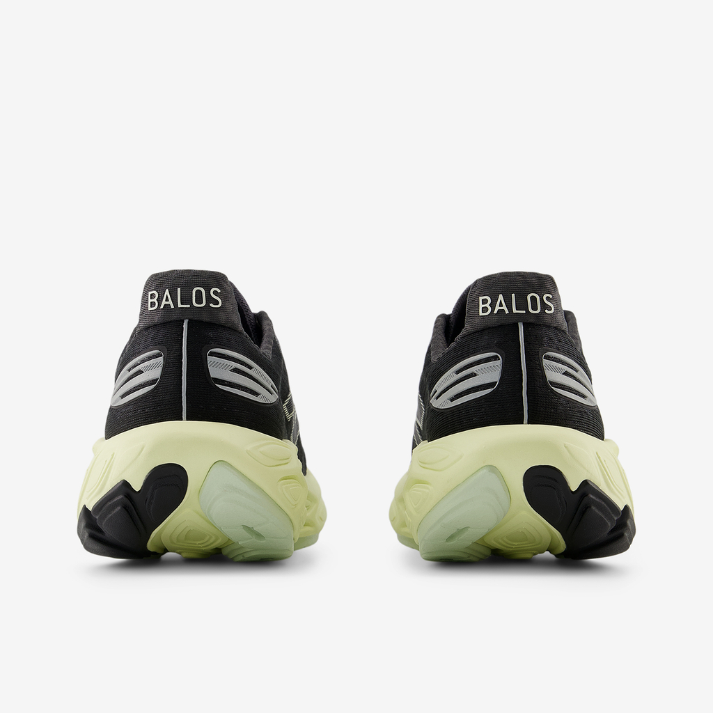 New Balance M Balos v1 Laufschuhe in SCHWARZ