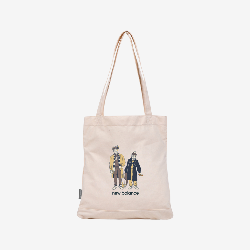 New Balance Graphic Tote in MEHRFARBIG