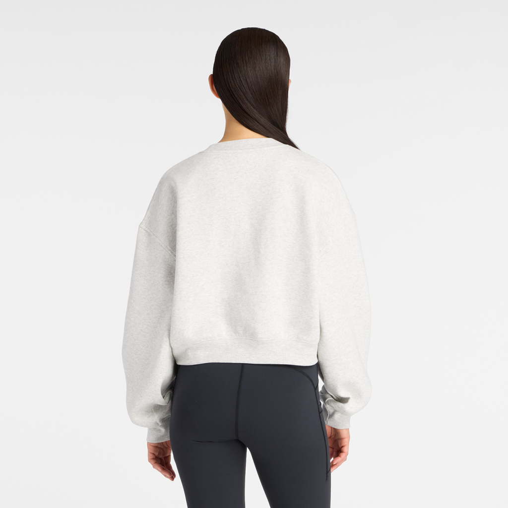 New Balance W Linear Heritage Fleece Crew in GRAU