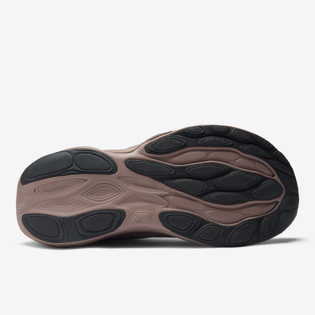 New Balance W 1080 v14 Laufschuhe in BRAUN