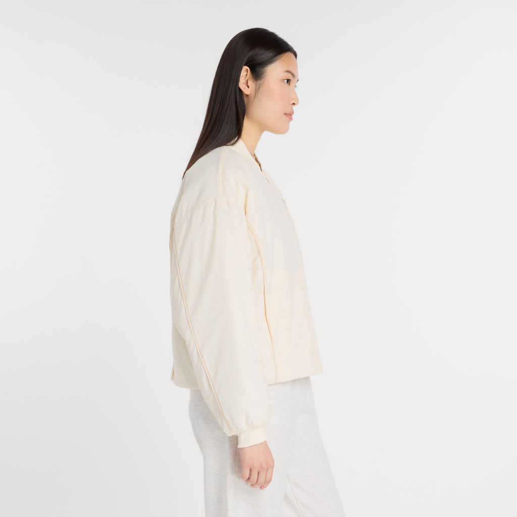 New Balance W Linear Heritage Woven Bomber Jacket in GRAU