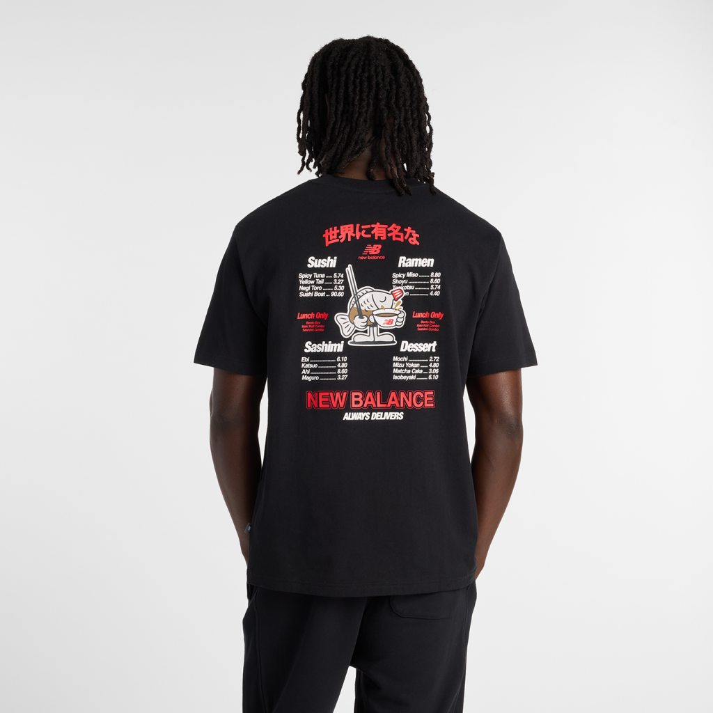 New Balance Ramen T-Shirt in SCHWARZ