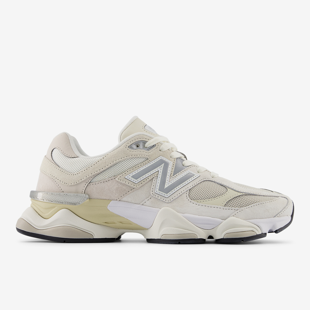 New Balance U 9060 Elevated Classics Freizeitschuhe in BEIGE