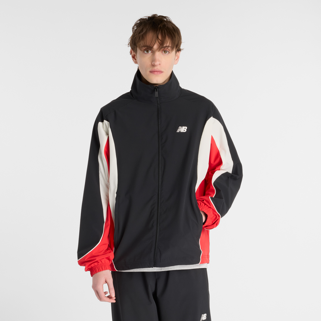New Balance In Game Woven Track Jacket in SCHWARZ
