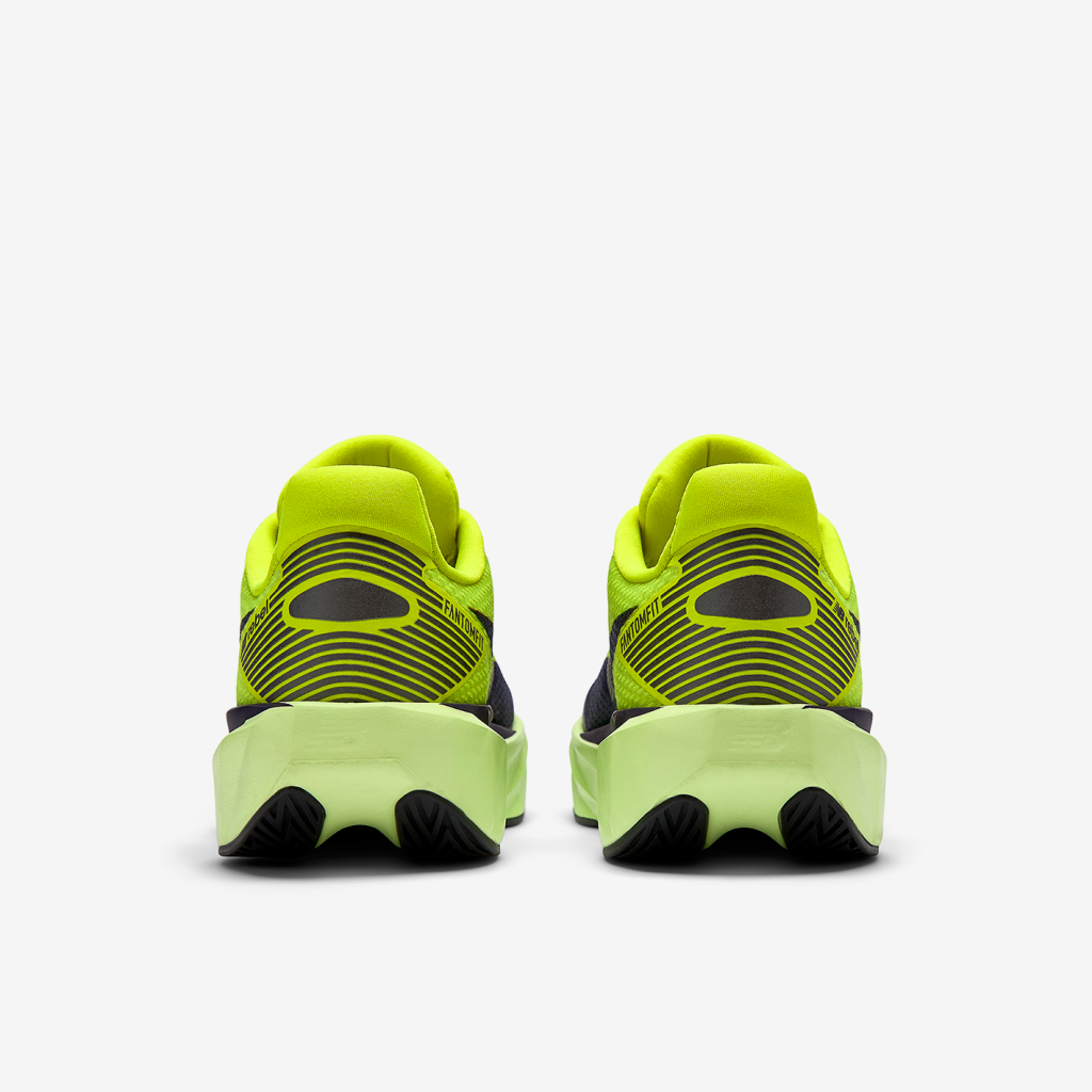 New Balance GFCX2PO FuellCell Rebel Laufschuhe in GRÜN